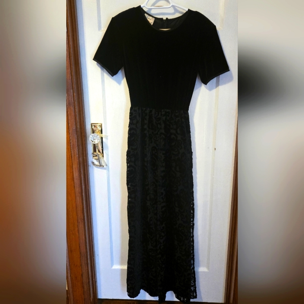 Joseph Ribkoff velvet crepe overlay jumpsuit